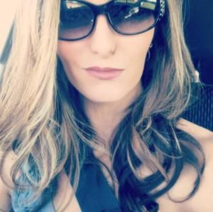 Meet your Posher, Becca